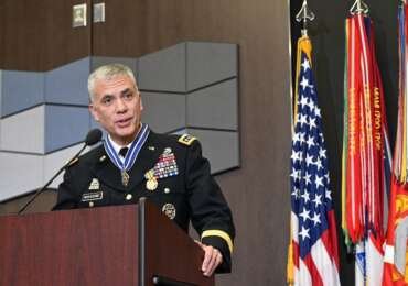 cyber-command-flag-passed-to-air-force-general-at-fort-meade-ceremony