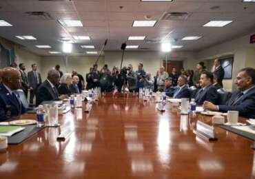 us.,-iraqi-officials-hold-pentagon-meeting-to-discuss-security-cooperation